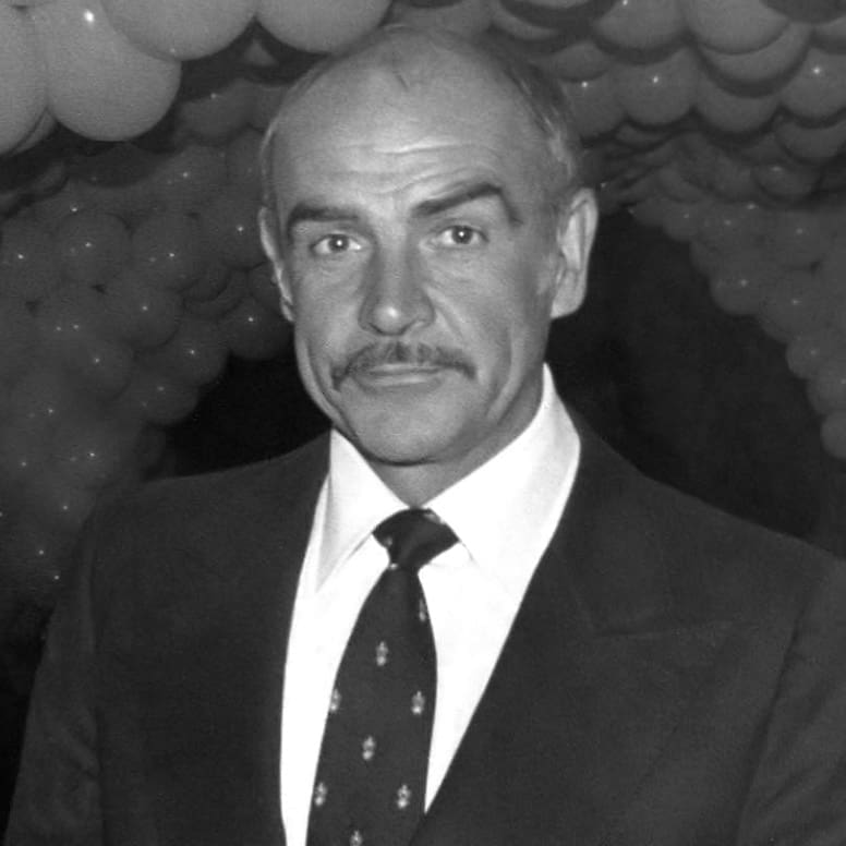 https://commons.wikimedia.org/wiki/File:Sean_Connery_1980_Crop.jpg
